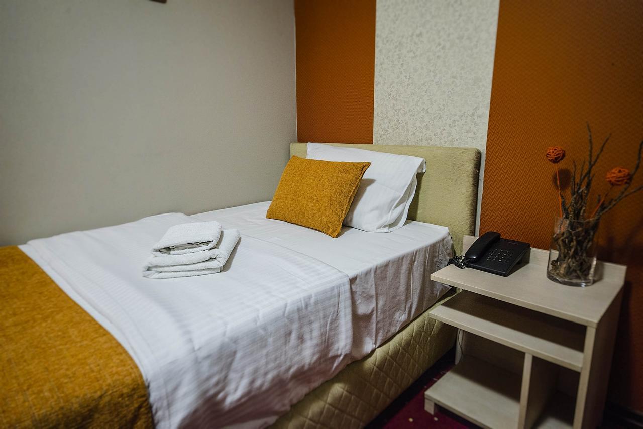 Hotel Bell Лесковац Екстер'єр фото